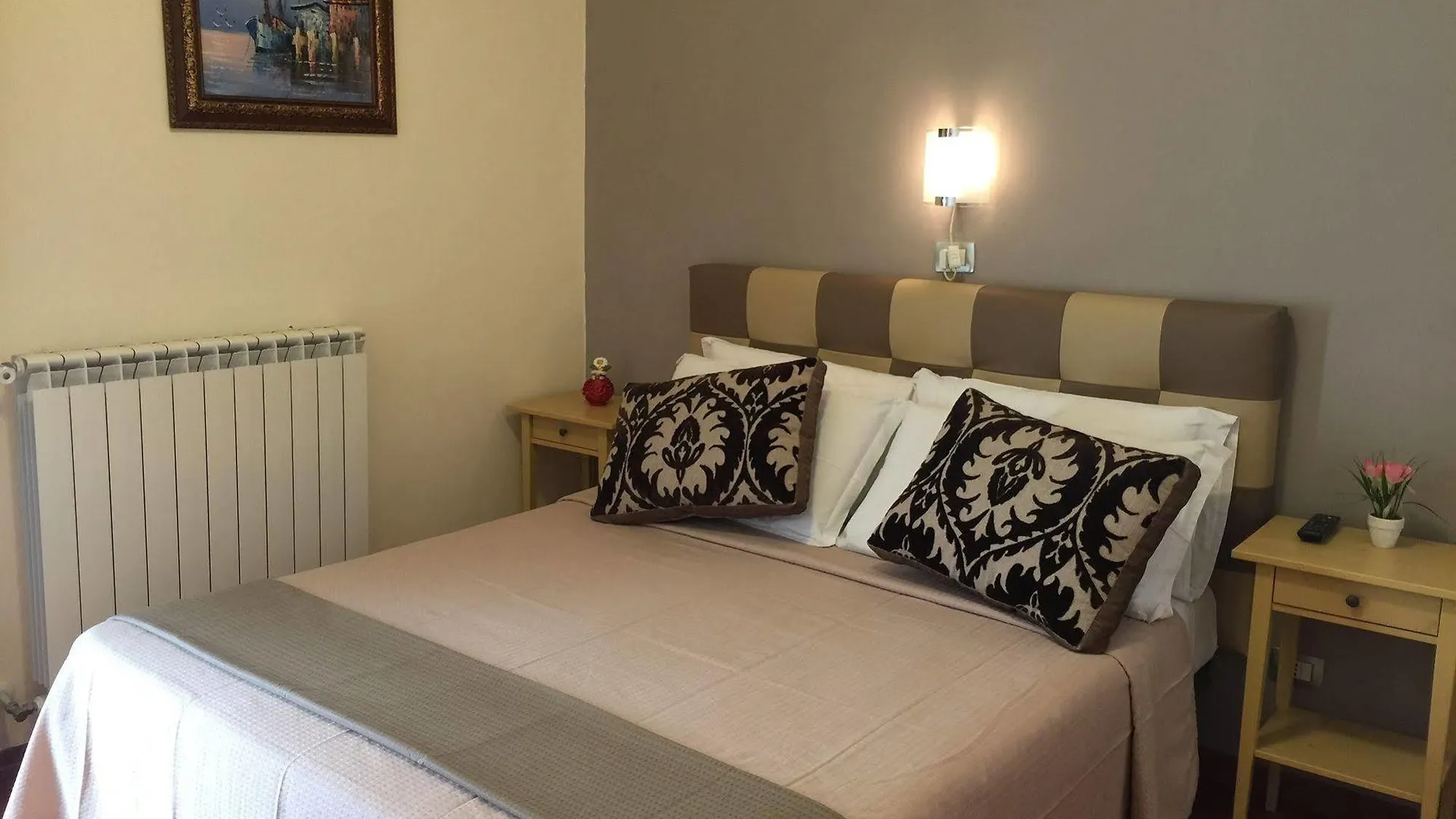 Bed & Breakfast Hostel H24 Raguse Italie